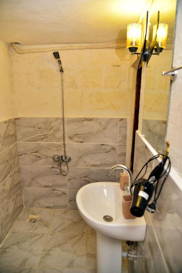 Karaguel Hotel Sanliurfa Bagian luar foto