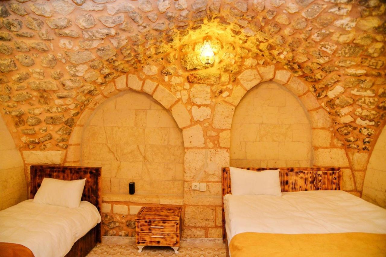 Karaguel Hotel Sanliurfa Bagian luar foto