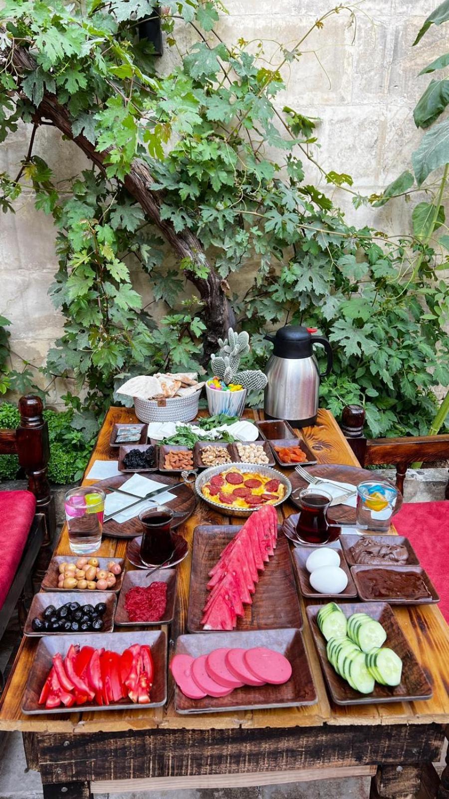 Karaguel Hotel Sanliurfa Bagian luar foto